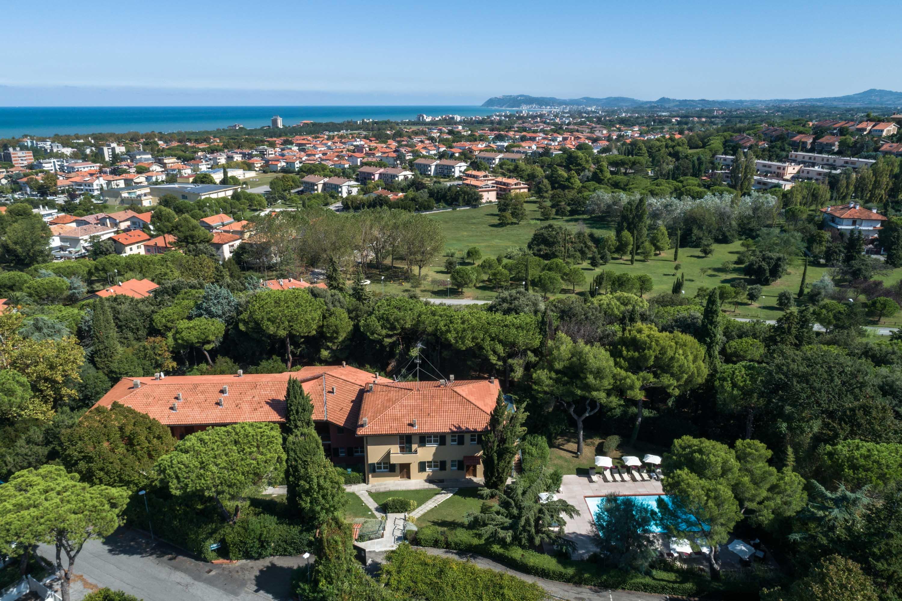 Residenze Al Colle Dei Pini Aparthotel Riccione Kültér fotó