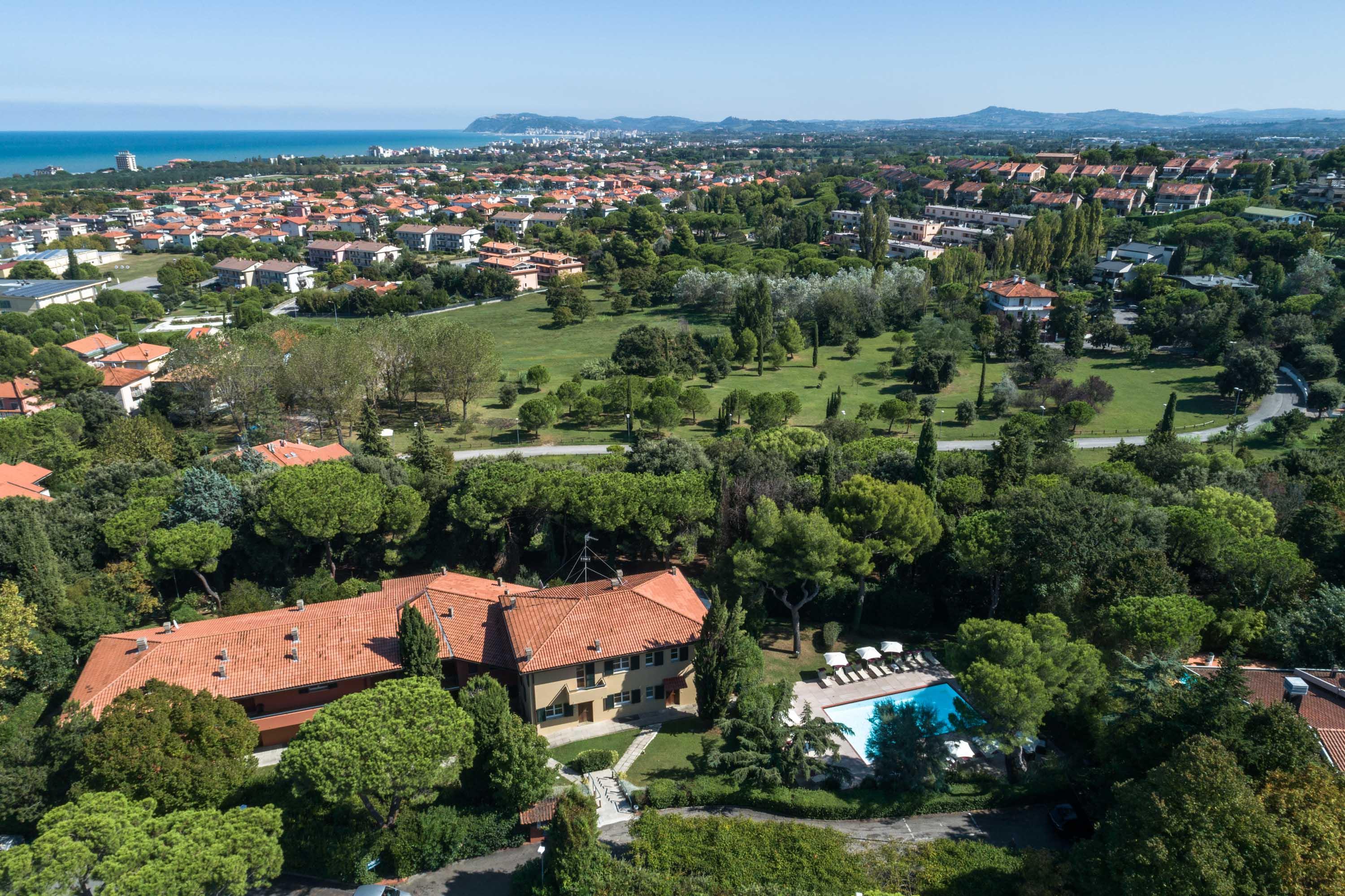 Residenze Al Colle Dei Pini Aparthotel Riccione Kültér fotó