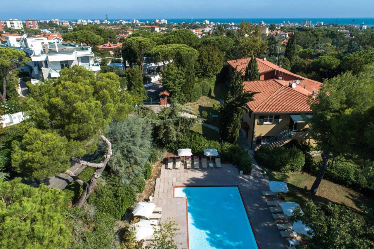 Residenze Al Colle Dei Pini Aparthotel Riccione Kültér fotó